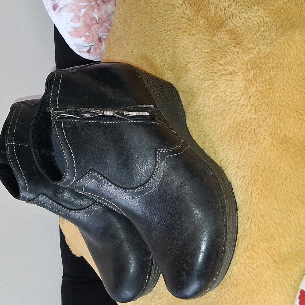Dansko Black Leather Wedge Boots - Picture 8 of 8